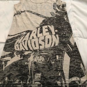 Harley Davidson tank women’s Lg. Off-white/Gray